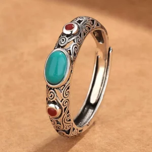 Silberfarbener Vintage Open Ring – Handgefertigter Ethno-Ring mit Türkis & roten Details