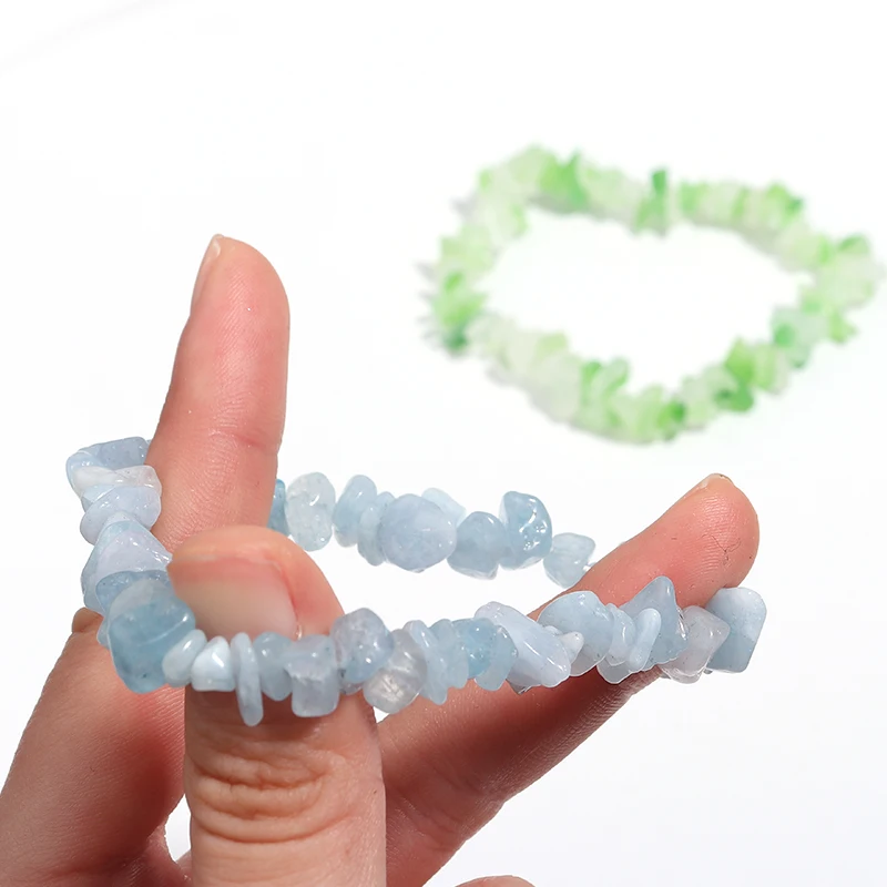 Kristall-Armband – Naturstein Splitter Armband aus Bergkristall, Quarz & Heilsteinen – Bild 5