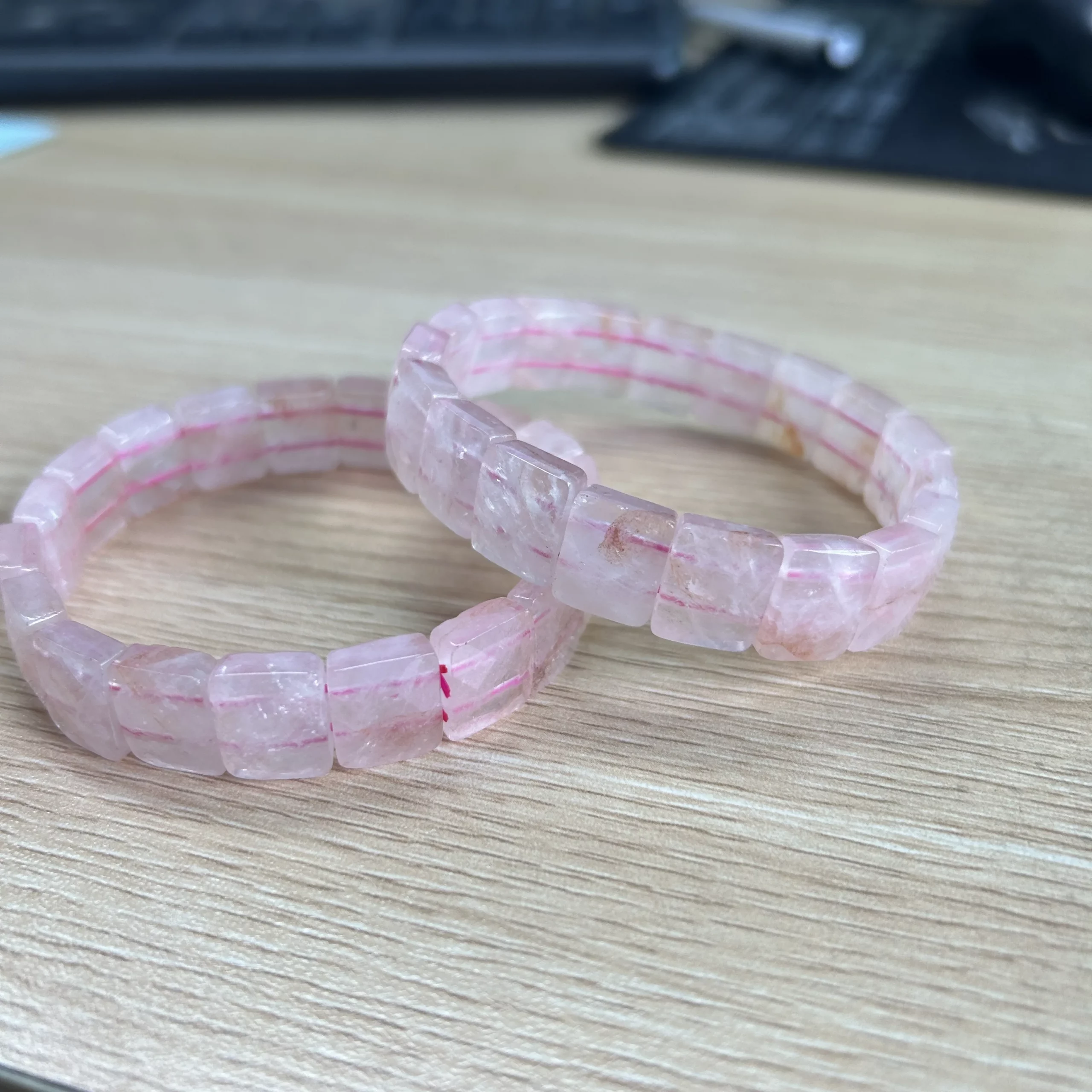 Armband mit Natursteinperlen – Rechteckig – Bild 8