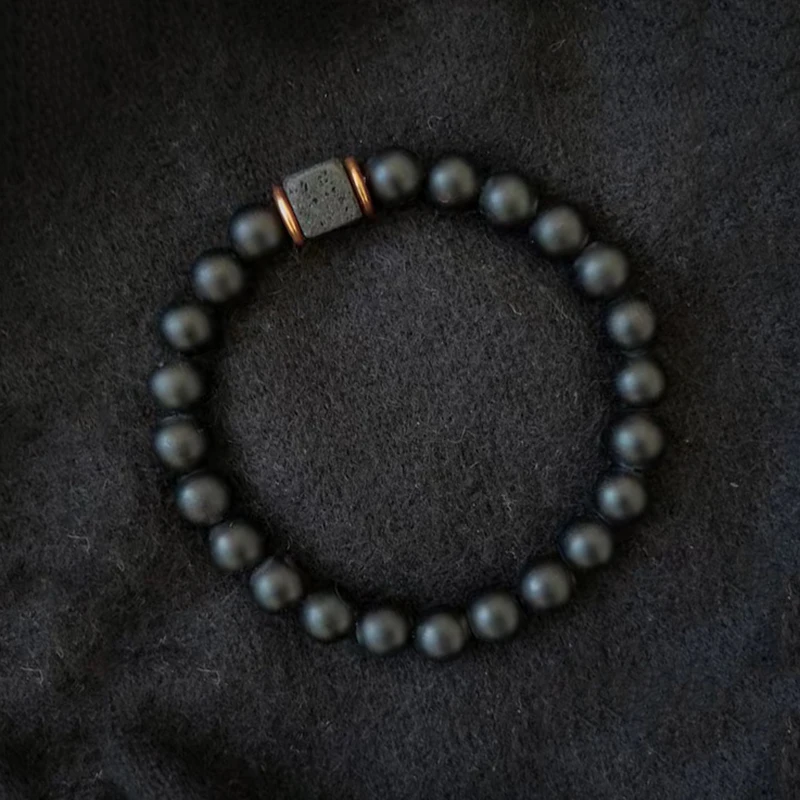 Armband – Schwarzer Matte Onyx & Lavawürfel – Bild 3