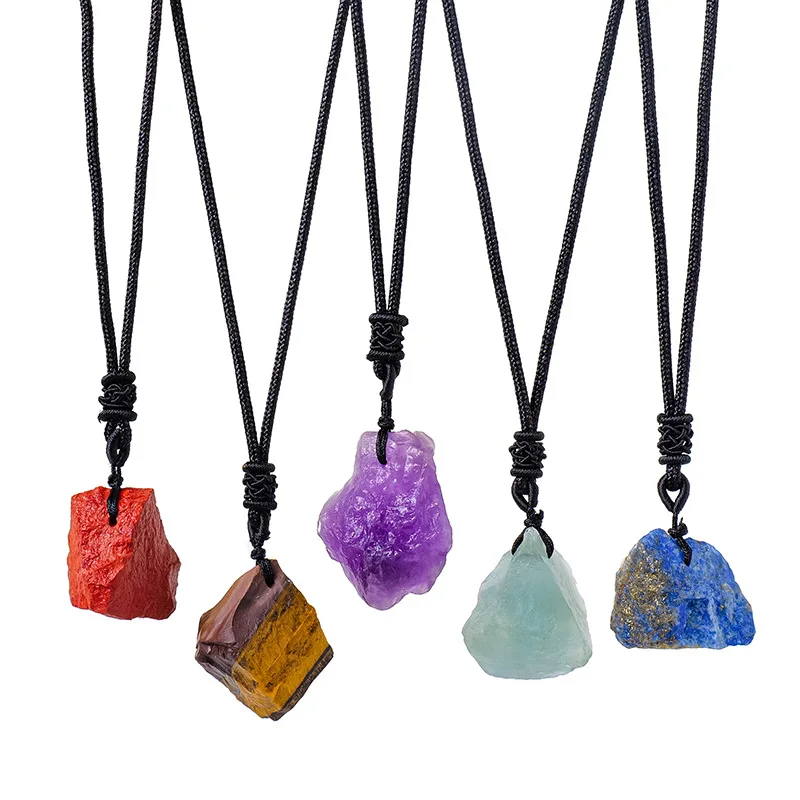 Natürliche Kristallstein-Halskette | Handgefertigter Anhänger aus Quarz & Malachit – Bild 4