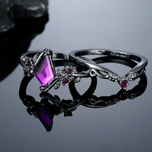 Irregulär geformtes 2er-Set Zirkonia-Ringe in Gun Black & Lila