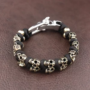 Geflochtenes Survival Armband mit Totenkopf