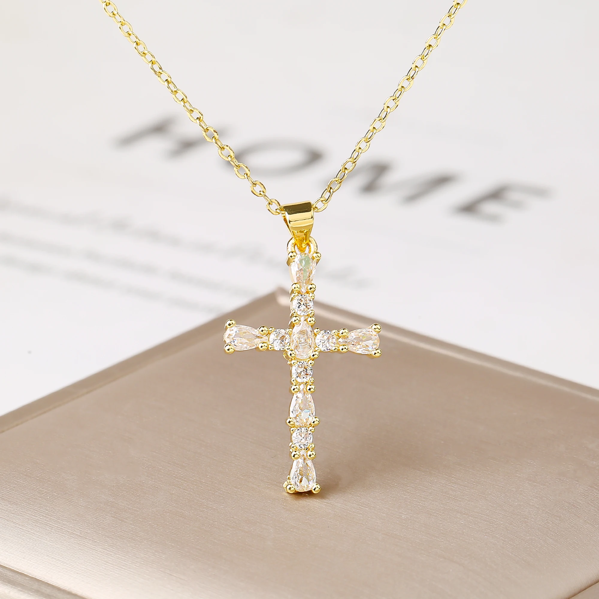 Rainbow Cross Kette – Bild 2